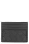 Bottega Veneta Leather Intrecciato Card Holder In Black