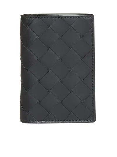 Bottega Veneta Intrecciato Card Holder With Flap In Black
