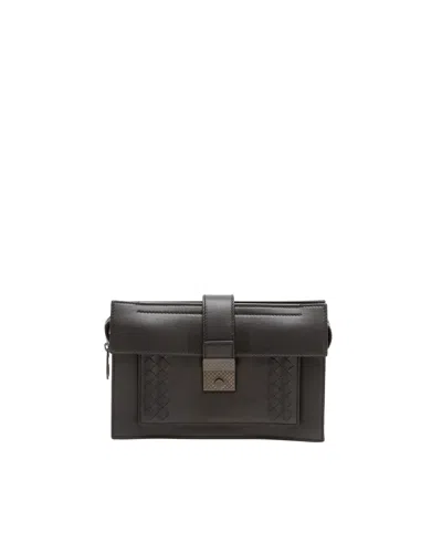 Pre-owned Bottega Veneta Intrecciato Clutch Bag In Black
