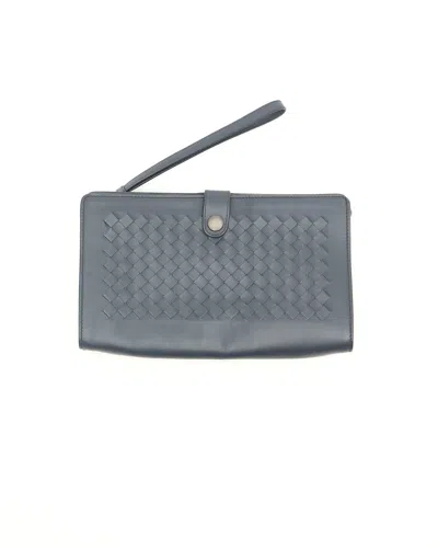 Bottega Veneta Intrecciato Clutch Bag In Blue