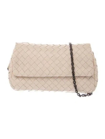 Pre-owned Bottega Veneta Intrecciato Clutch In Neutral