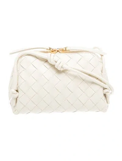 Pre-owned Bottega Veneta Intrecciato Concert Pouch W/ Tags In Neutrals