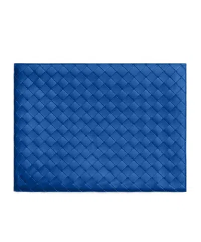 Bottega Veneta Intrecciato-design Clutch Bag In Blue