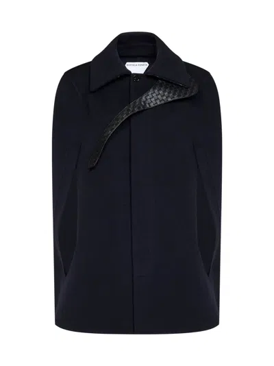 Bottega Veneta Intrecciato Detail Wool Cape In Blue