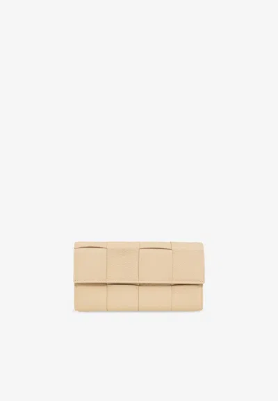 Bottega Veneta Intrecciato Grained Leather Flap Wallet In Porridge