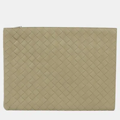 Pre-owned Bottega Veneta Intrecciato Half Zipper Pouch In Green