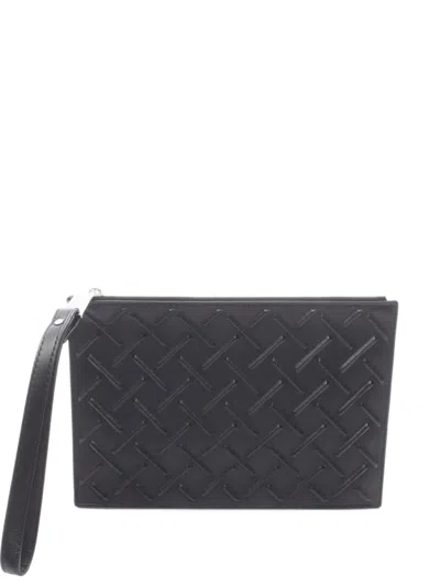 Pre-owned Bottega Veneta Intrecciato Hand-strap Clutch Bag In Black