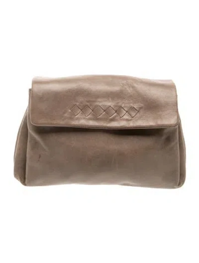 Pre-owned Bottega Veneta Intrecciato Intrecciato Clutch In Neutral