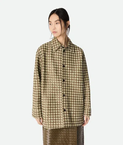 Bottega Veneta Hemd Aus Intrecciato Leder Und Wildleder In Brown