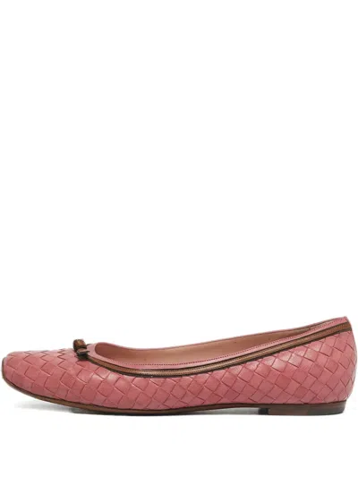Pre-owned Bottega Veneta Intrecciato-leather Bow Ballet Flats In Pink