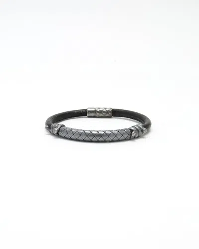 Bottega Veneta Intrecciato Leather Bracelet In Black