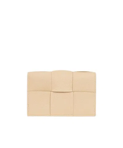 Bottega Veneta Intrecciato Leather Card Case In Porridge-gold