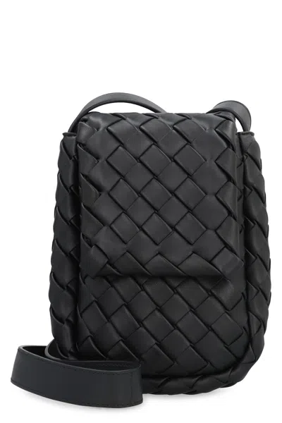 Bottega Veneta Intrecciato Leather Crossbody Handbag For Men In Burgundy