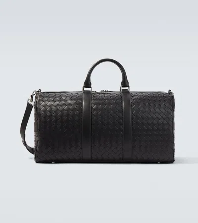 Bottega Veneta Intrecciato Leather Duffel Bag In Black