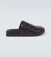 Bottega Veneta Mens Reggie Woven Leather Clog Blac In Black