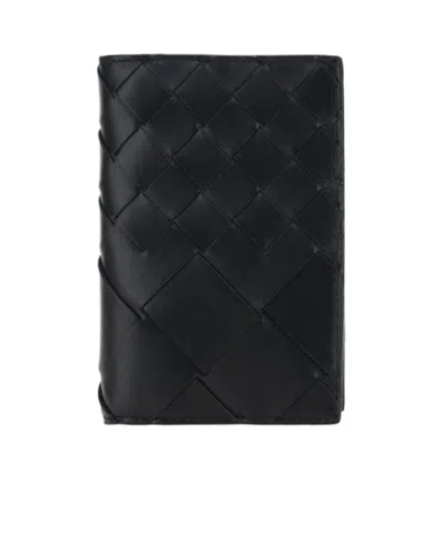 BOTTEGA VENETA INTRECCIATO LEATHER PASSPORT CASE