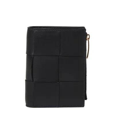 BOTTEGA VENETA INTRECCIATO LEATHER PURSE