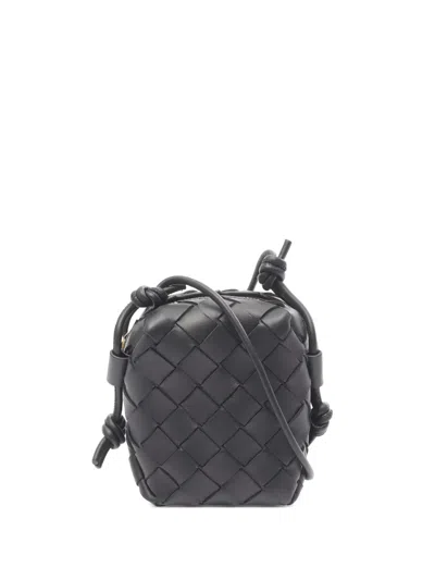 Pre-owned Bottega Veneta Intrecciato Leather Shoulder Bag In Black