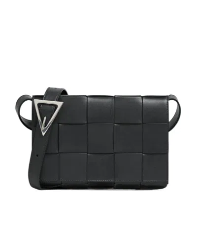 Bottega Veneta Intrecciato Leather Shoulder Bag In Black