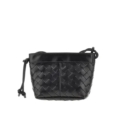Bottega Veneta Intrecciato Leather Shoulder Strap Pouch In Black