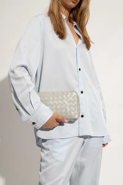Bottega Veneta ‘intrecciato Medium' Clutch In Grey
