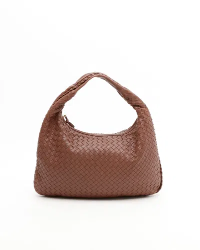 Bottega Veneta Intrecciato Medium Hobo Bag In Brown