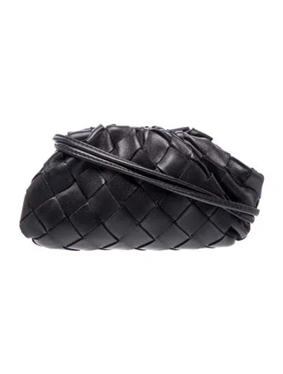 Pre-owned Bottega Veneta Intrecciato Mini Pouch In Black