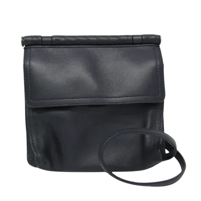 Pre-owned Bottega Veneta Intrecciato Navy Leather Clutch Bag ()