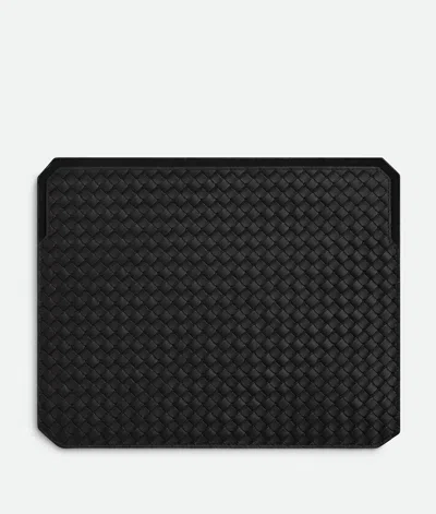 Bottega Veneta Intrecciato Piccolo Ipad Pro Case In Black