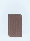 Bottega Veneta Men Intrecciato Piccolo Vertical Cardholder In Brown