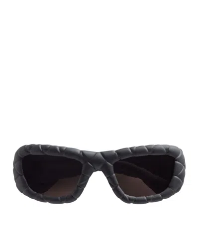 Bottega Veneta Intrecciato Rectangular Sunglasses In Black