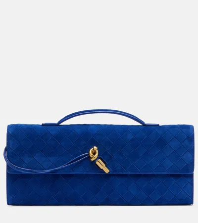 Bottega Veneta Intrecciato Suede Clutch In Blue