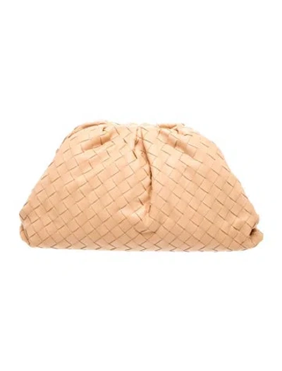 Pre-owned Bottega Veneta Intrecciato The Pouch W/ Tags In Neutral