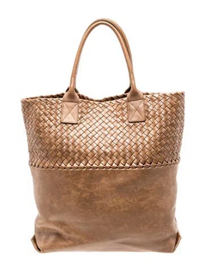 Pre-owned Bottega Veneta Intrecciato Tote In Brown