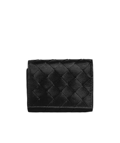 Bottega Veneta Intrecciato Tri-fold Wallet In Black