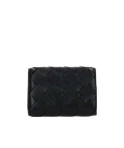 Bottega Veneta Intrecciato Tri-fold Wallet In Black