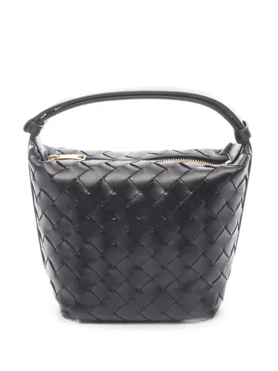Pre-owned Bottega Veneta Intrecciato Wallace Handbag In Black