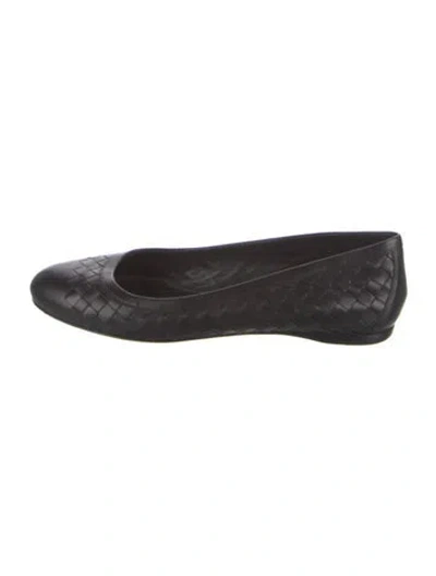 Pre-owned Bottega Veneta Intrecciato Weave Leather Ballet Flats In Black