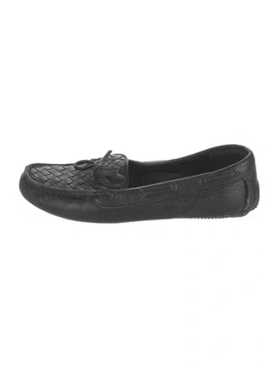 Pre-owned Bottega Veneta Intrecciato Weave Leather Loafers In Black