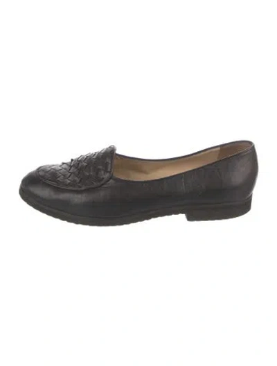 Pre-owned Bottega Veneta Intrecciato Weave Leather Loafers In Black