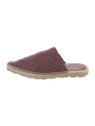 Pre-owned Bottega Veneta Intrecciato Weave Leather Mules In Burgundy