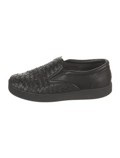Pre-owned Bottega Veneta Intrecciato Weave Leather Oxfords In Black