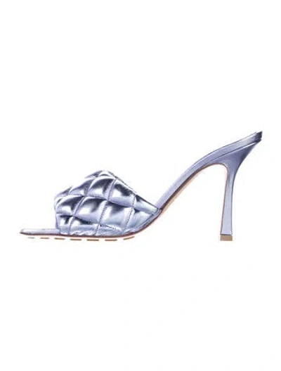 Pre-owned Bottega Veneta Intrecciato Weave Leather Slides In Blue