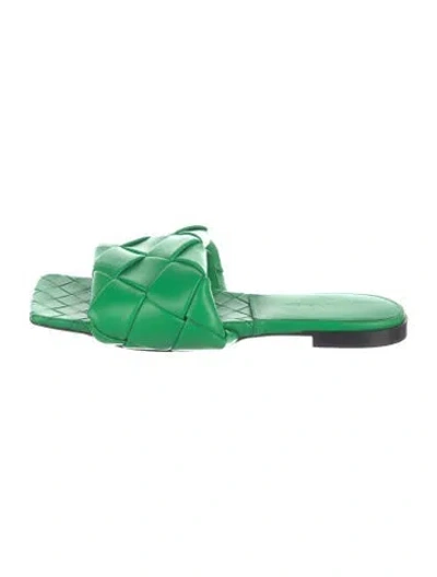 Pre-owned Bottega Veneta Intrecciato Weave Leather Slides In Green