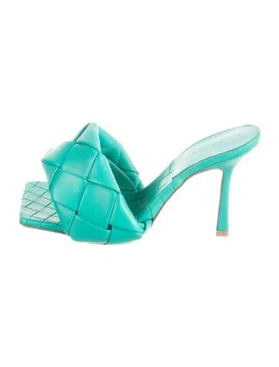 Pre-owned Bottega Veneta Intrecciato Weave Leather Slides In Green