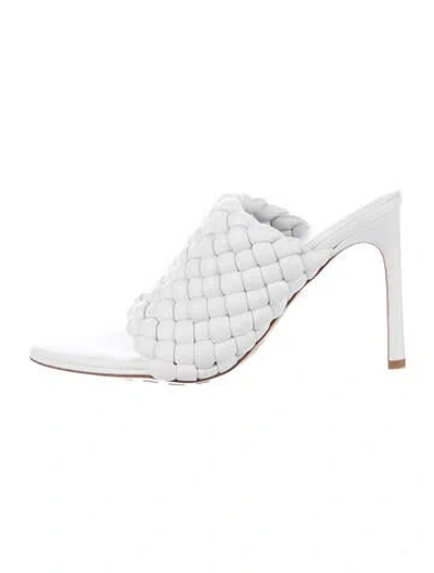 Pre-owned Bottega Veneta Intrecciato Weave Leather Slides In White