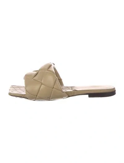 Pre-owned Bottega Veneta Intrecciato Weave Leather Slippers In Neutral