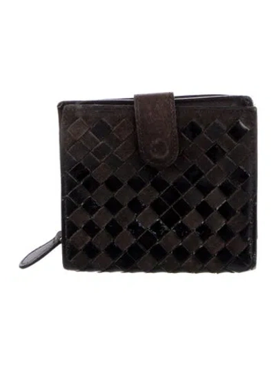 Pre-owned Bottega Veneta Intrecciato Weave Leather Wallet In Black