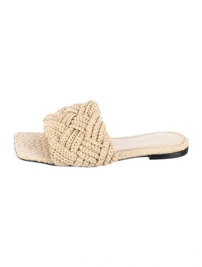 Pre-owned Bottega Veneta Intrecciato Weave Raffia Slides In Neutrals