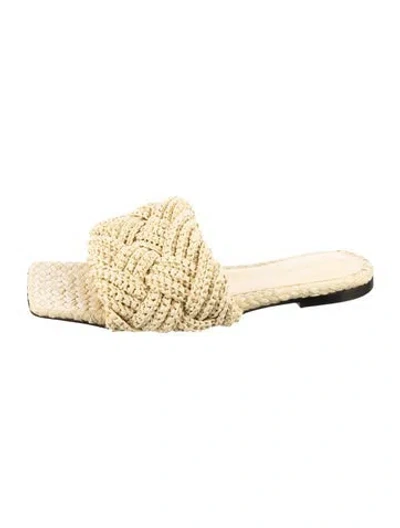 Pre-owned Bottega Veneta Intrecciato Weave Raffia Slippers In Neutral